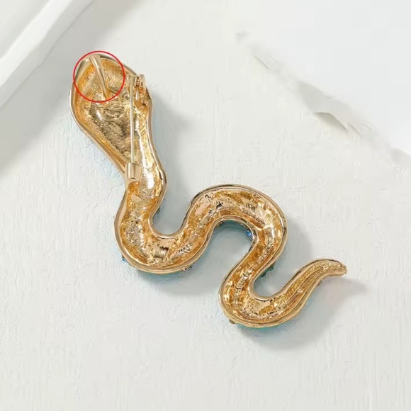 Serpenti Turquoise Crystal Snake Brooch - Picture 7 of 10
